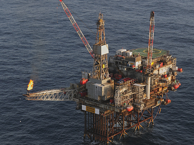 The UK oil and gas sector is predominantly an offshore sector with around 470 installations located in the UK North Sea