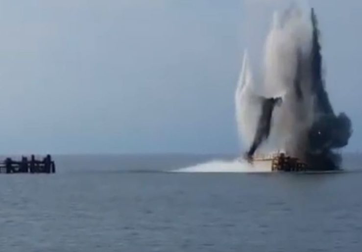 VIDEO: Explosives used to blow up oil rigs - News for the Energy Sector