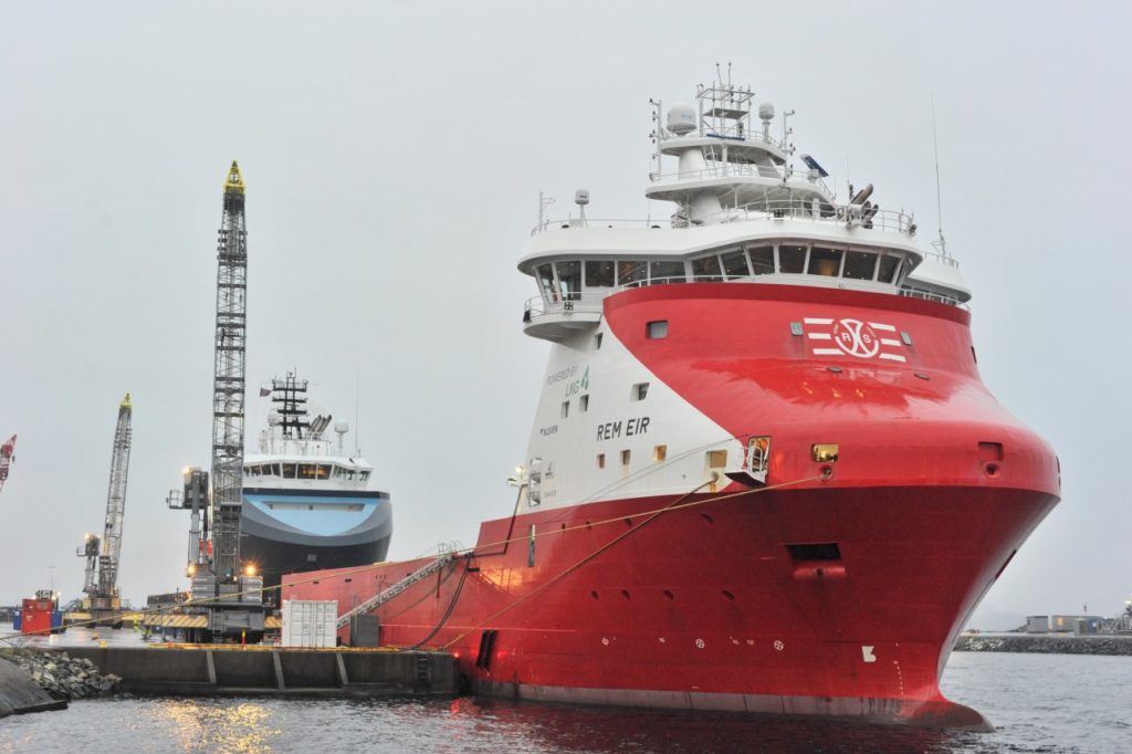 Equinor has 13 supply vessels in its contract portfolio that are ready for shore power supply, including Rem Eir from Remøy Shipping, whose contract with Equinor was recently extended by three years. (Photo: Vidar Hardeland / Equinor ASA)