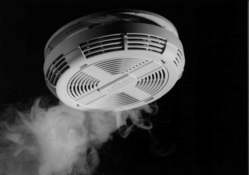 Photo of a smoke alarm (submitted pic)