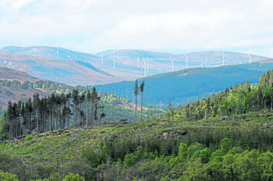 Onshore winds news.
