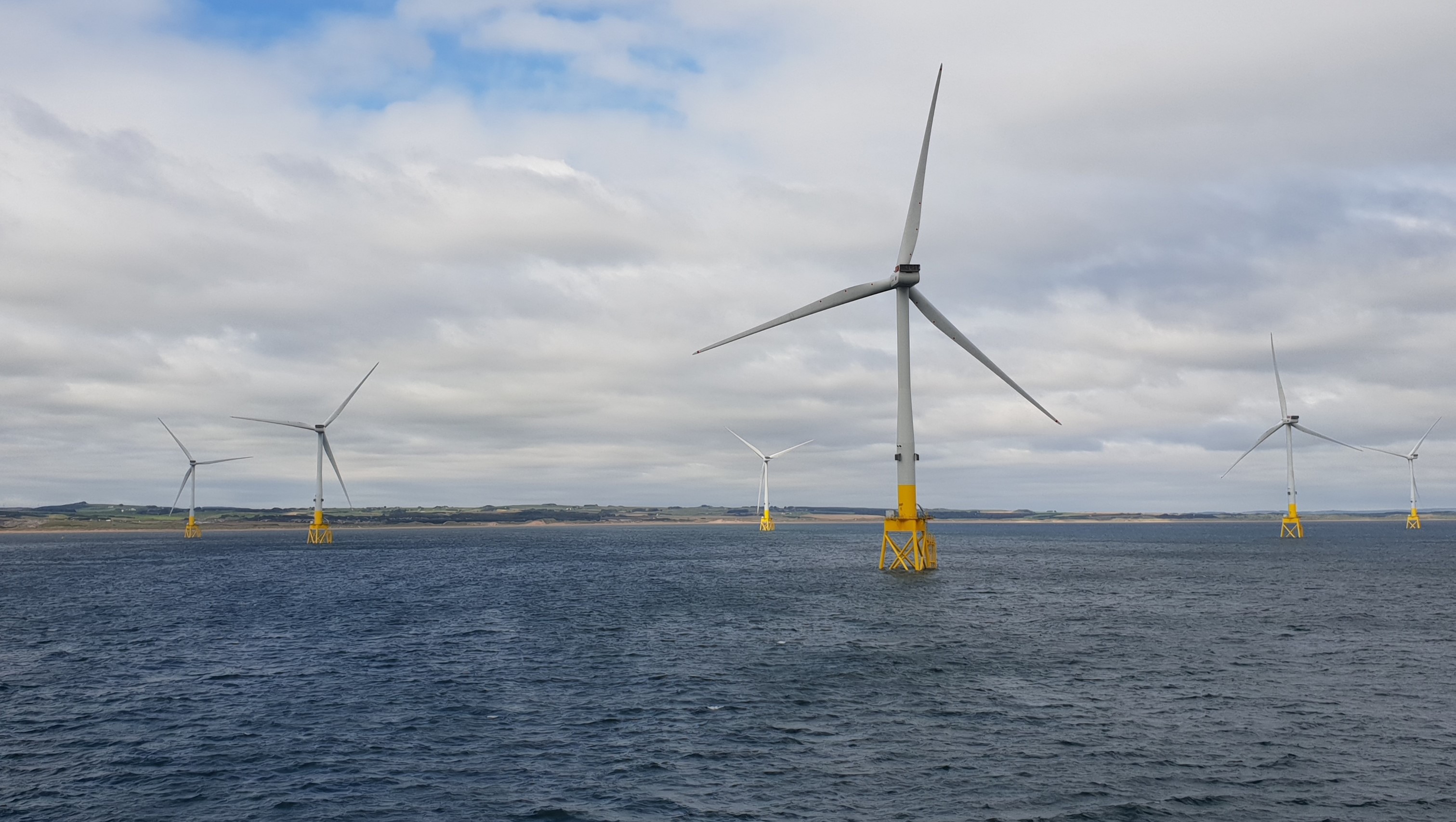 Aberdeen Bay wind farm tour will 'strengthen multilateral ties', AREG