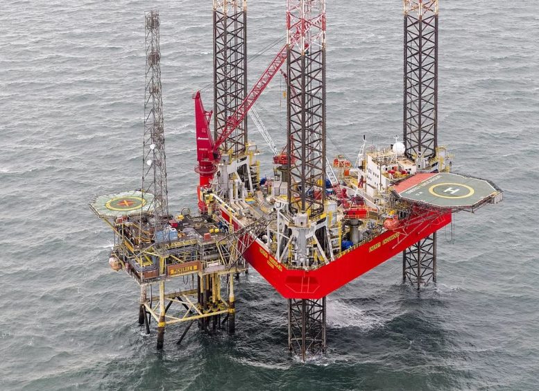 Petrodec has been working on the Energy Endeavour rig and decommissioning the Pickerill field for Perenco. Pic: Petrodec