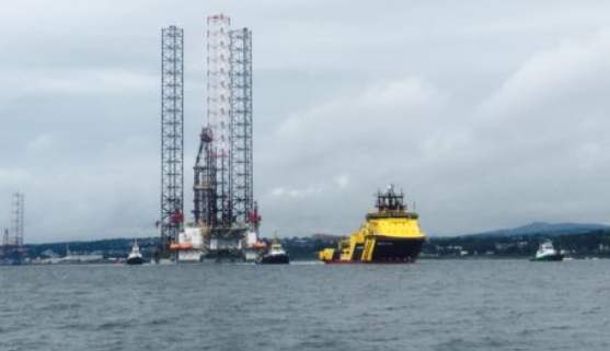 The Valaris 121 leaving Dundee Port in 2019. Courtesy of Pirate Boats.