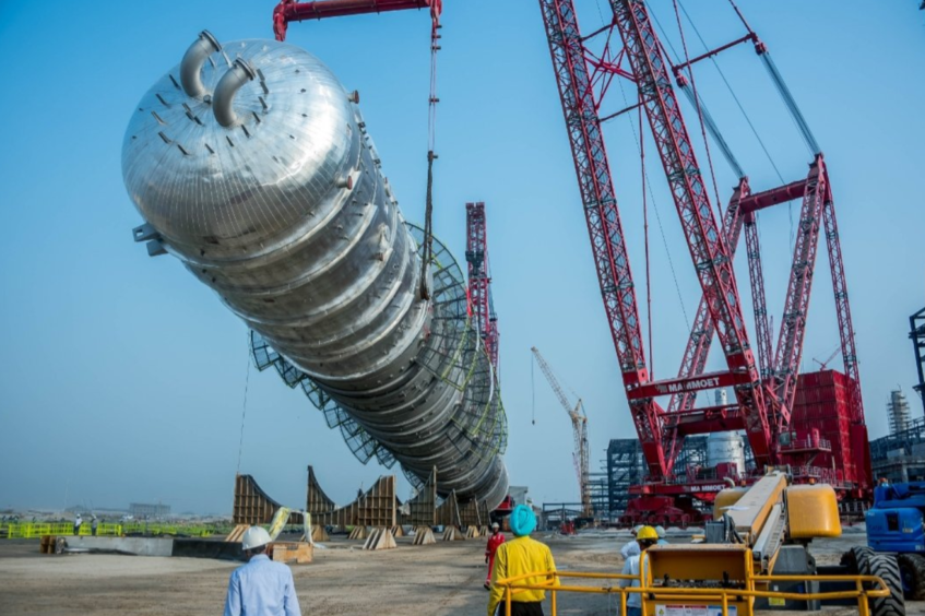 The Dangote Refinery installs the single train in 2020