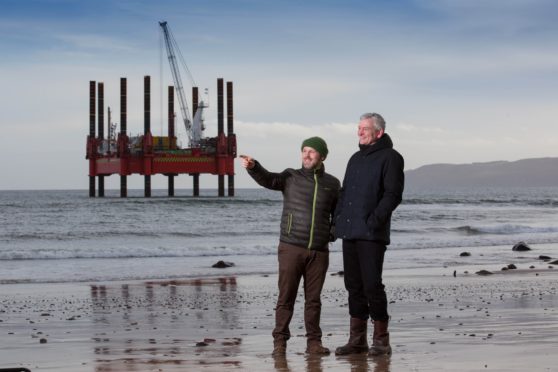 • WaveWalker 2 – Colin Mulvey, Project Manager at Fugro and Matthias Haag, NnG Project Director.
