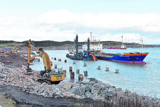 Aberdeen Harbour expansion work at Nigg Bay.
Picture by KENNY ELRICK 27/01/2020