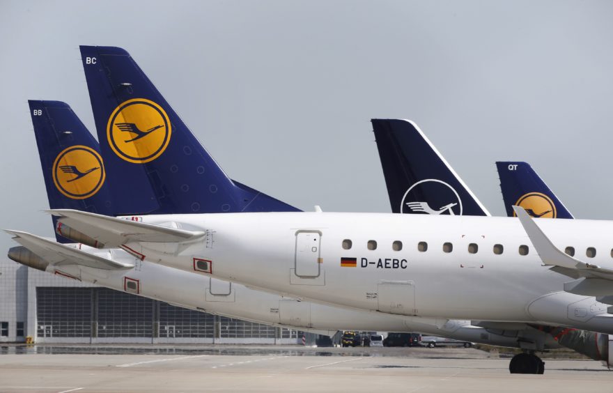 The Deutsche Lufthansa aircraft on the tarmac at Munich airport. Photographer: Michaela Handrek-Rehle/Bloomberg