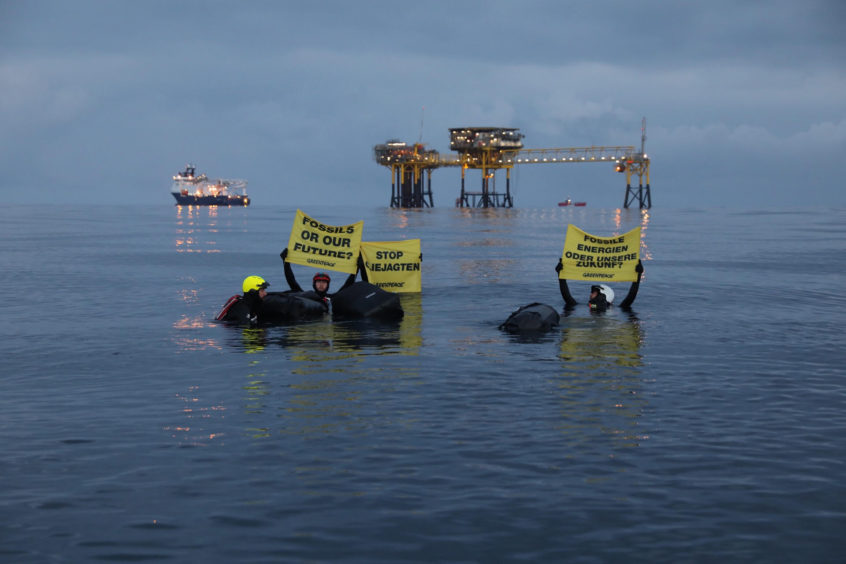 Police Scotland oil rig