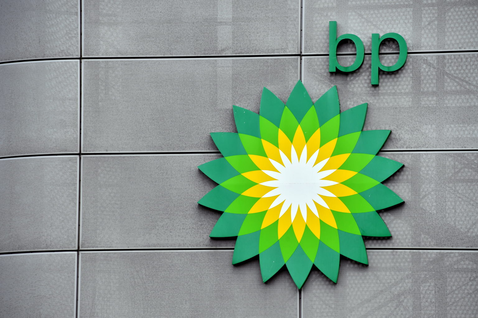 BP, Eni, Equinor, Shell And Total Team Up To Develop North Sea Carbon ...