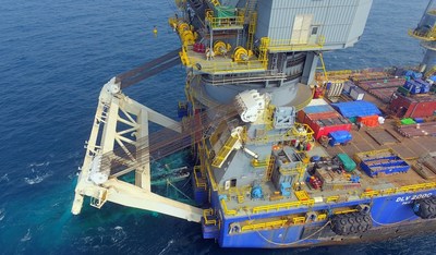 McDermott used its Derrick Lay Vessel 2000 to perform its first S-lay piggy-back pipelay.