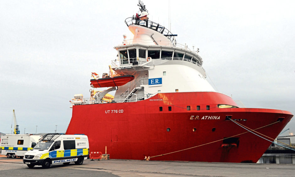 aberdeen vessel offshore death