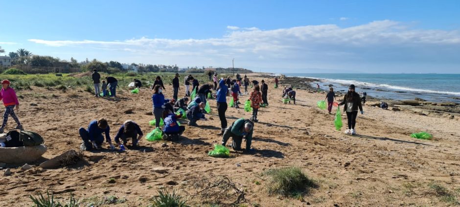 Tar balls have washed up on the Mediterranean coast of Israel, with the government working on a clean up and to find the source.