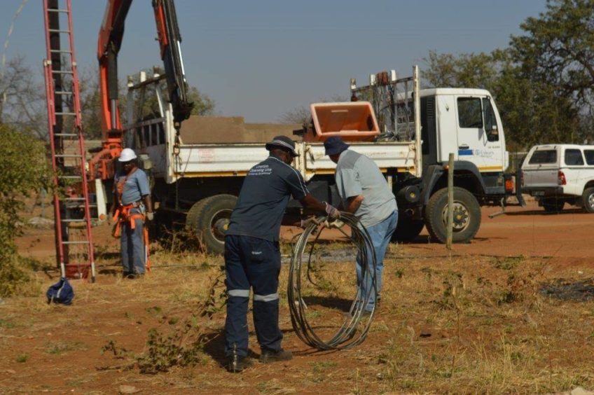 Eskom will investigate allegations of racism against Eskom CEO Andre de Ruyter by the company's suspended chief procurement officer,