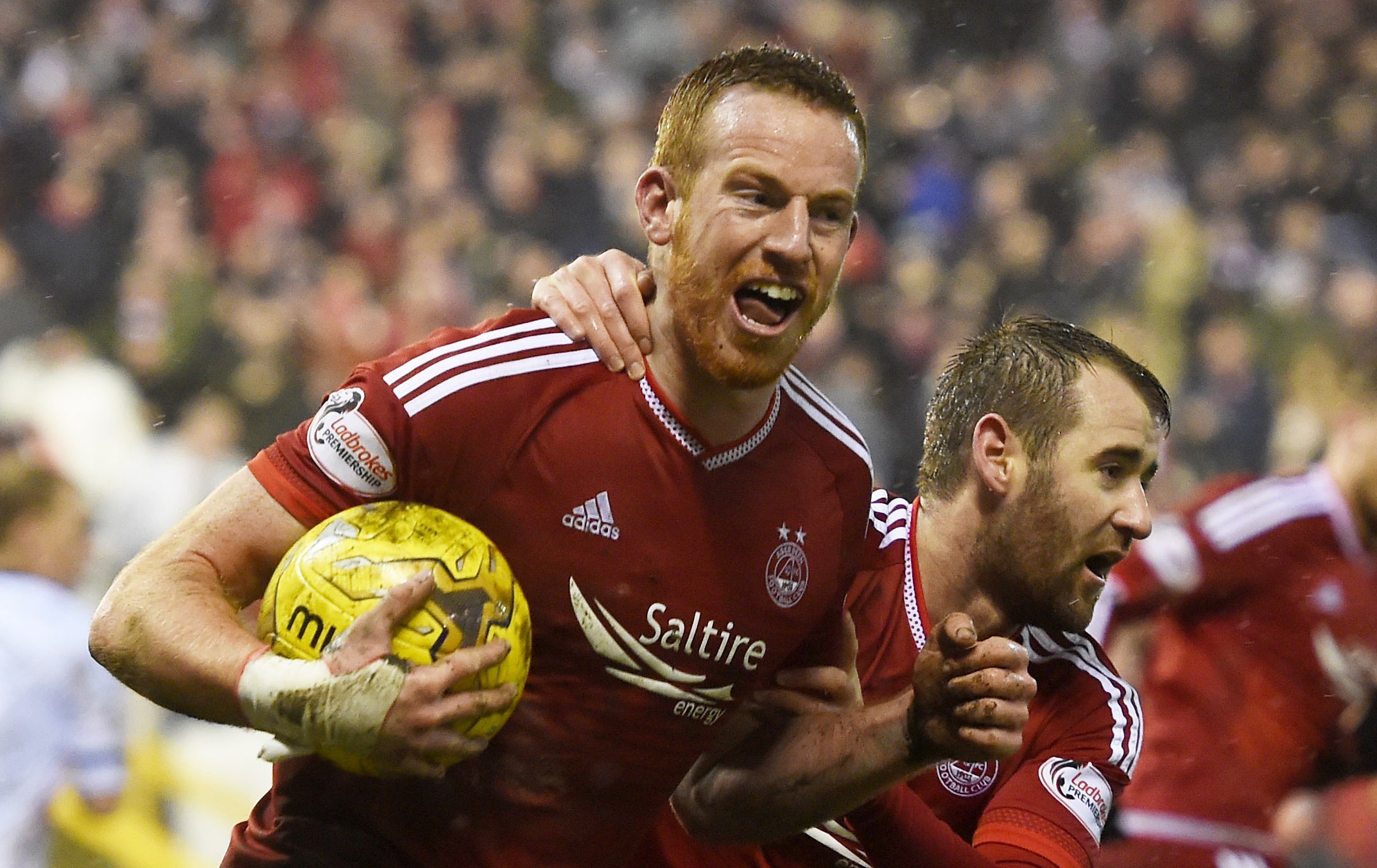 Aberdeen's Adam Rooney celebrates his goal