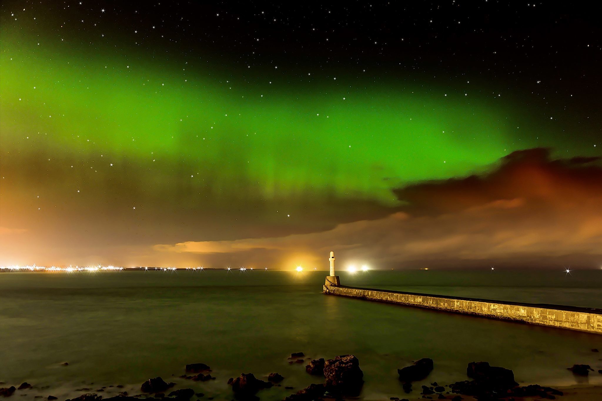 Here's how you can see the Northern Lights over Aberdeen tonight