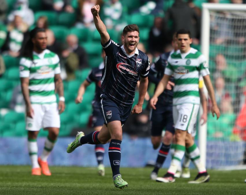 Stewart Murdoch previously played for Ross County.