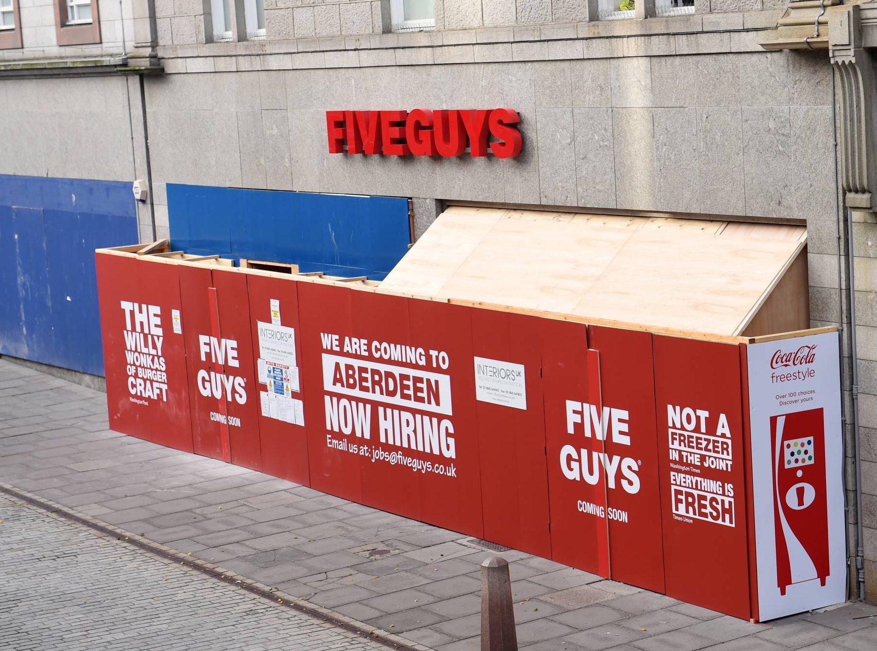 Burger chain Five Guys looking to create outdoor eating area in