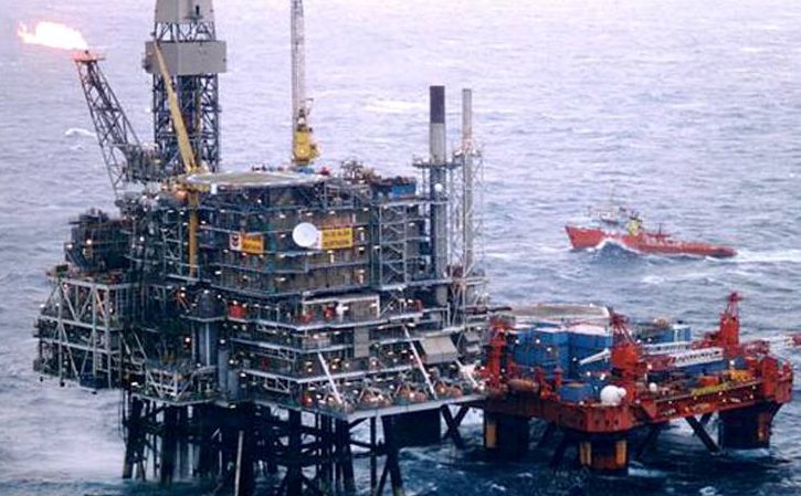 North Sea oil workers cut off from wifi on platform - Evening Express