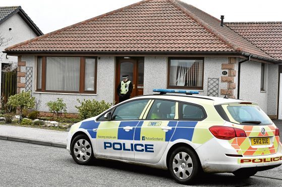 Peterhead - Police and forensic at a house at Peter Buchan Drive. A man was injured there.
Picture by COLIN RENNIE January 27, 2017.