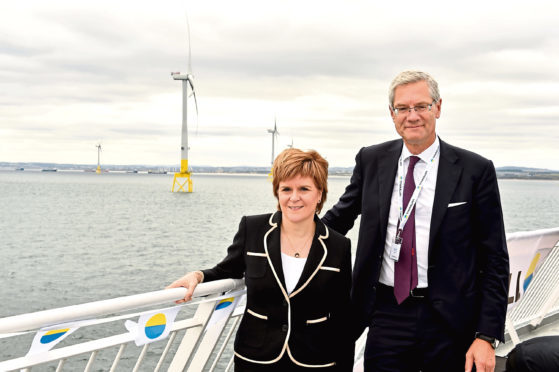First Minister Nicola Sturgeon with president and chief executive officer at Vattenfall, Magnus Hall.
