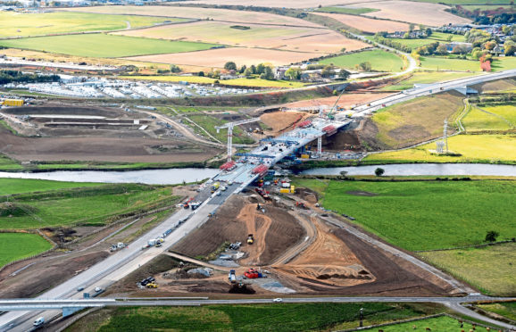 The new bridge at Dyce over the River
Don, which is still under construction
