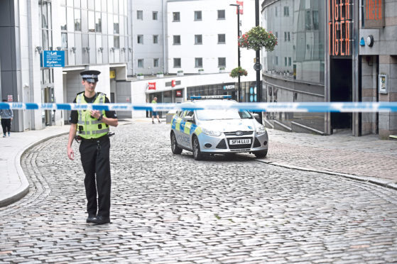 Police on Shiprow