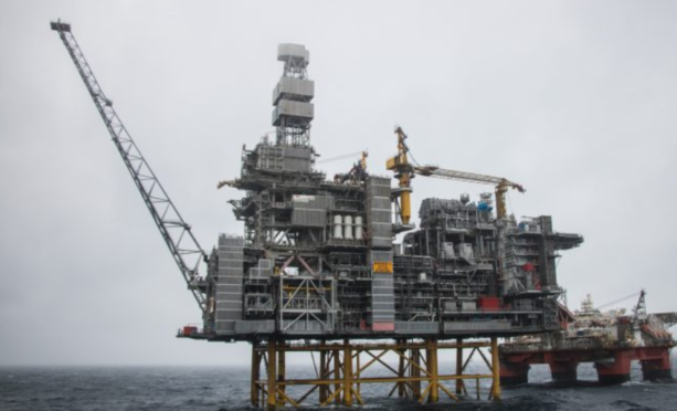 Mariner platform with the Safe Boreas. Photo credit: Jamie Baikie/Statoil