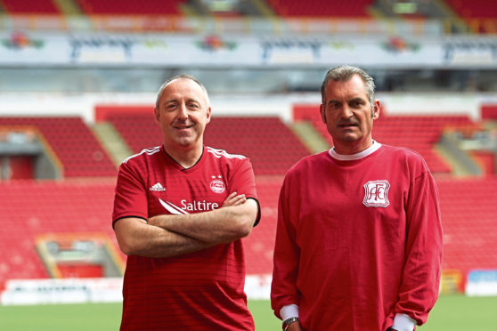 Jock Gardiner, left, and Bob Bain hope to raise thousands of pounds for the proposed Aberdeen Football Club Heritage and Learning Centre at Kingsford
