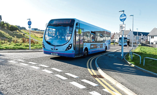 The bus gate between Dubford Road at the terminus to Shielhill Avenue