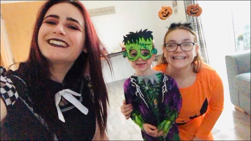 Harper with Laura and Leah Harper with Laura and Leah