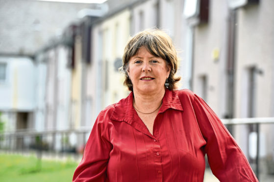 Sandra Macdonald