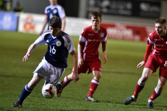 Derryn Kesson playing for Scotland schoolboys against Wales in 2016.