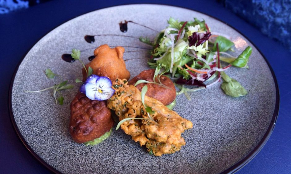 8848 Nepalese and Indian Restaurant's Haggis Pakora starter