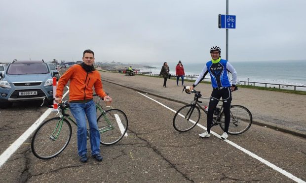 Three north-east cycling groups have written a joint letter to Aberdeen City Council urging it to keep the beach cycle lane.