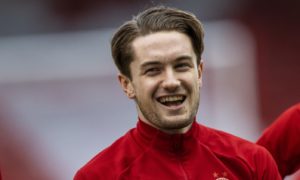 Aberdeen boss Derek McInnes will play Scott Wright even if he agrees a pre-contract with another club