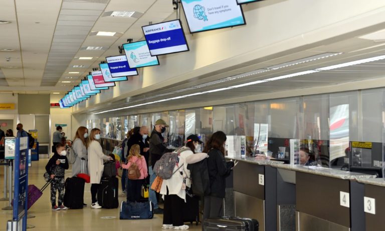 Airport boss says testing the 'only way' to resume international air travel – and is long overdue - Vimarsana News