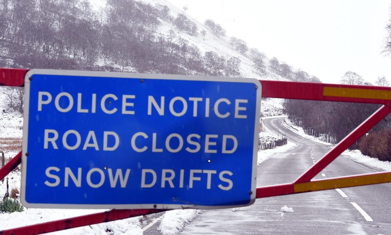 Snow gates on Lecht Road reopen - Evening Express - Vimarsana News