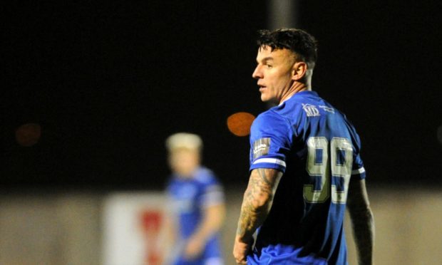Derek Lyle is staying with Peterhead
