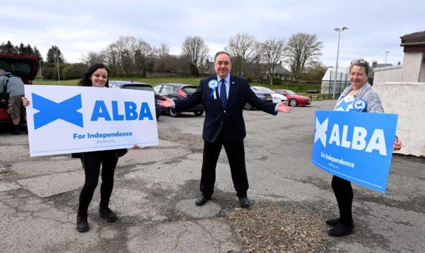 Alex Salmond, leader of the Alba Party, casts his vote at Ritchie Hall, Strichen.
Pic by Chris Sumner
Taken...............6/5/2021