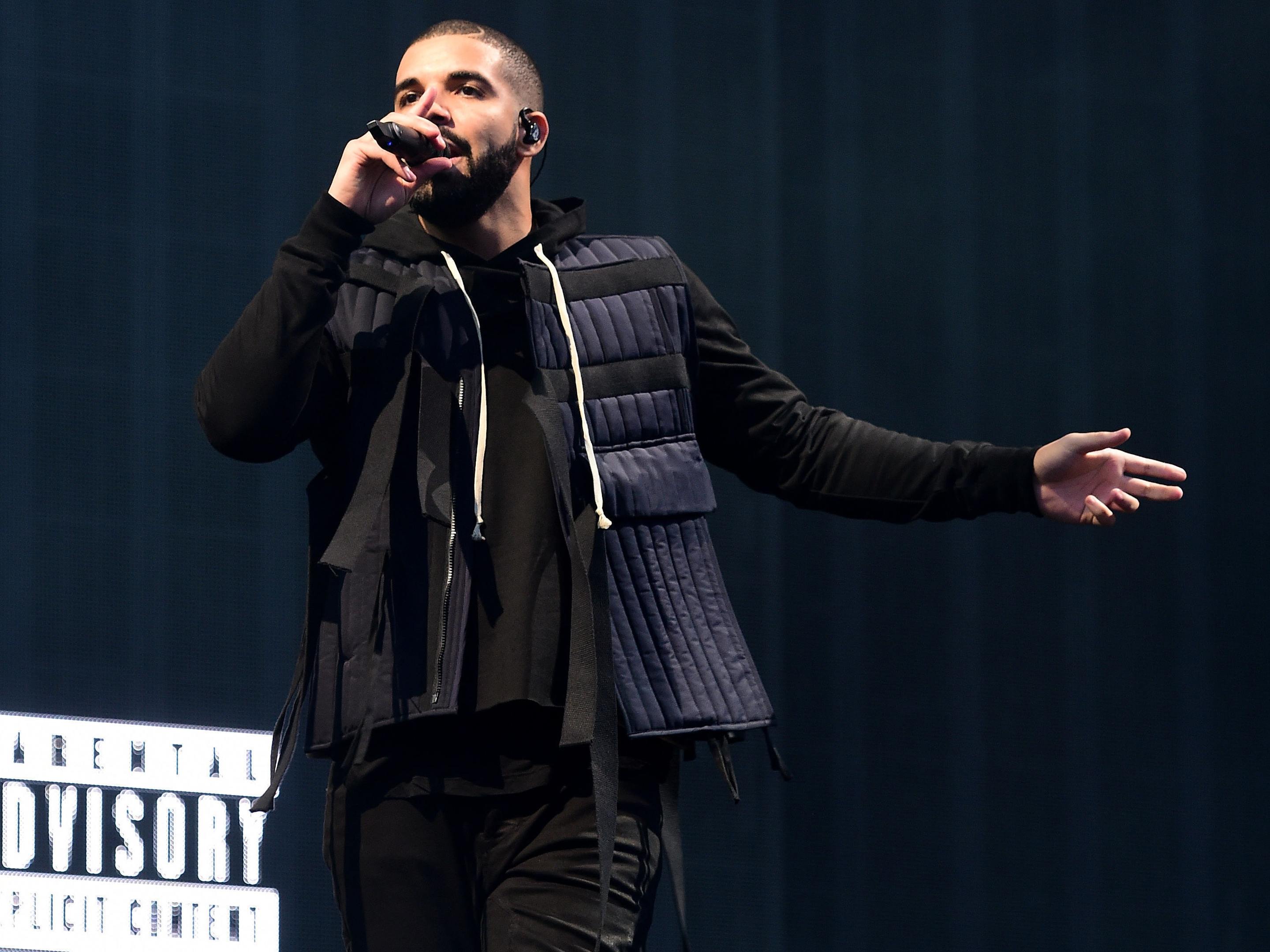 Meme Sees Drake Fans Share Hilarious Fake Lyrics Inspired By New