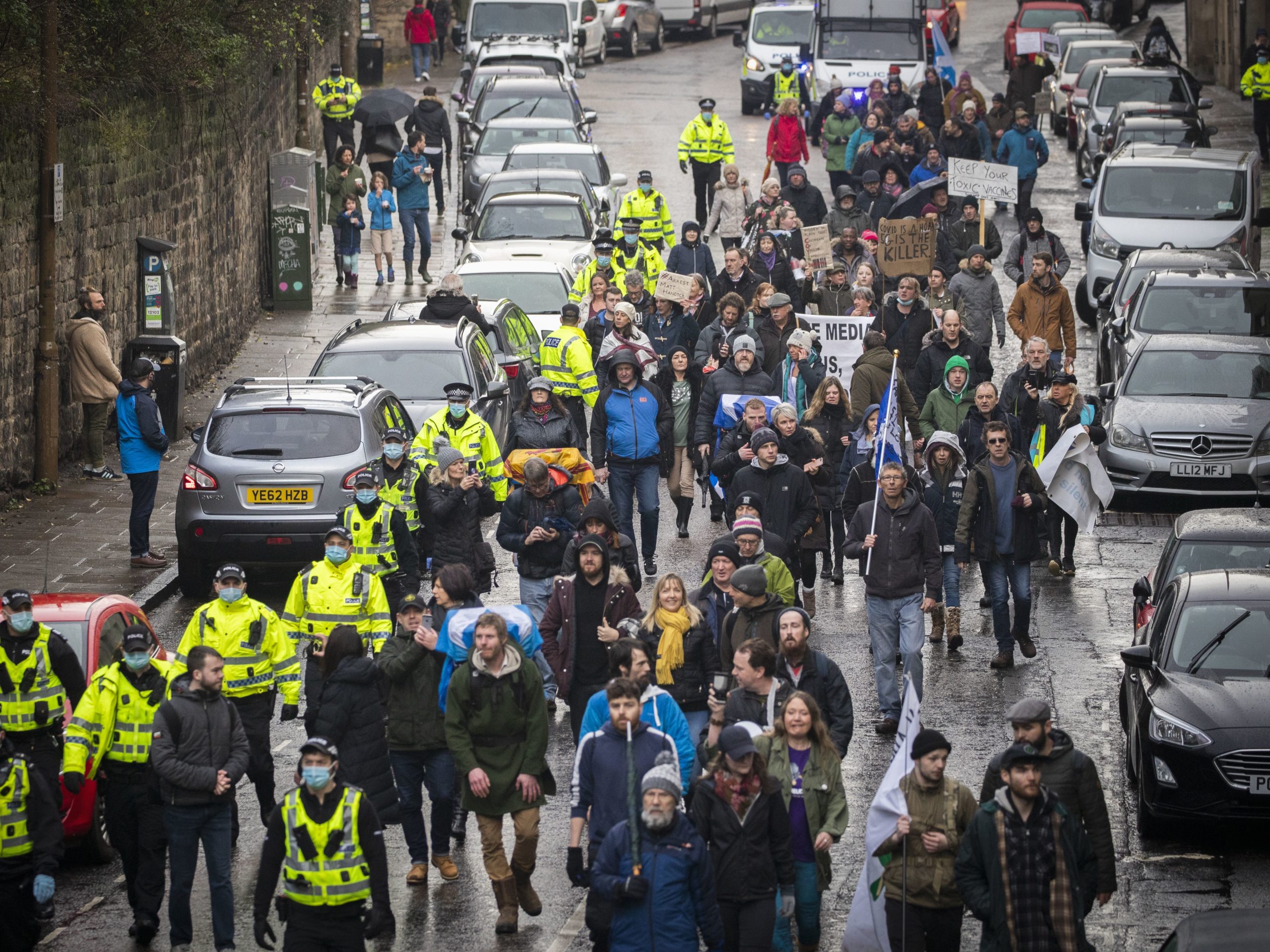 Police urge public to stay away from anti-lockdown protest - Vimarsana News