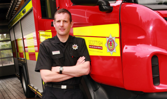 ‘we’re Not Heroes We’re Just Doing Our Jobs’ Says Dundee Firefighter 