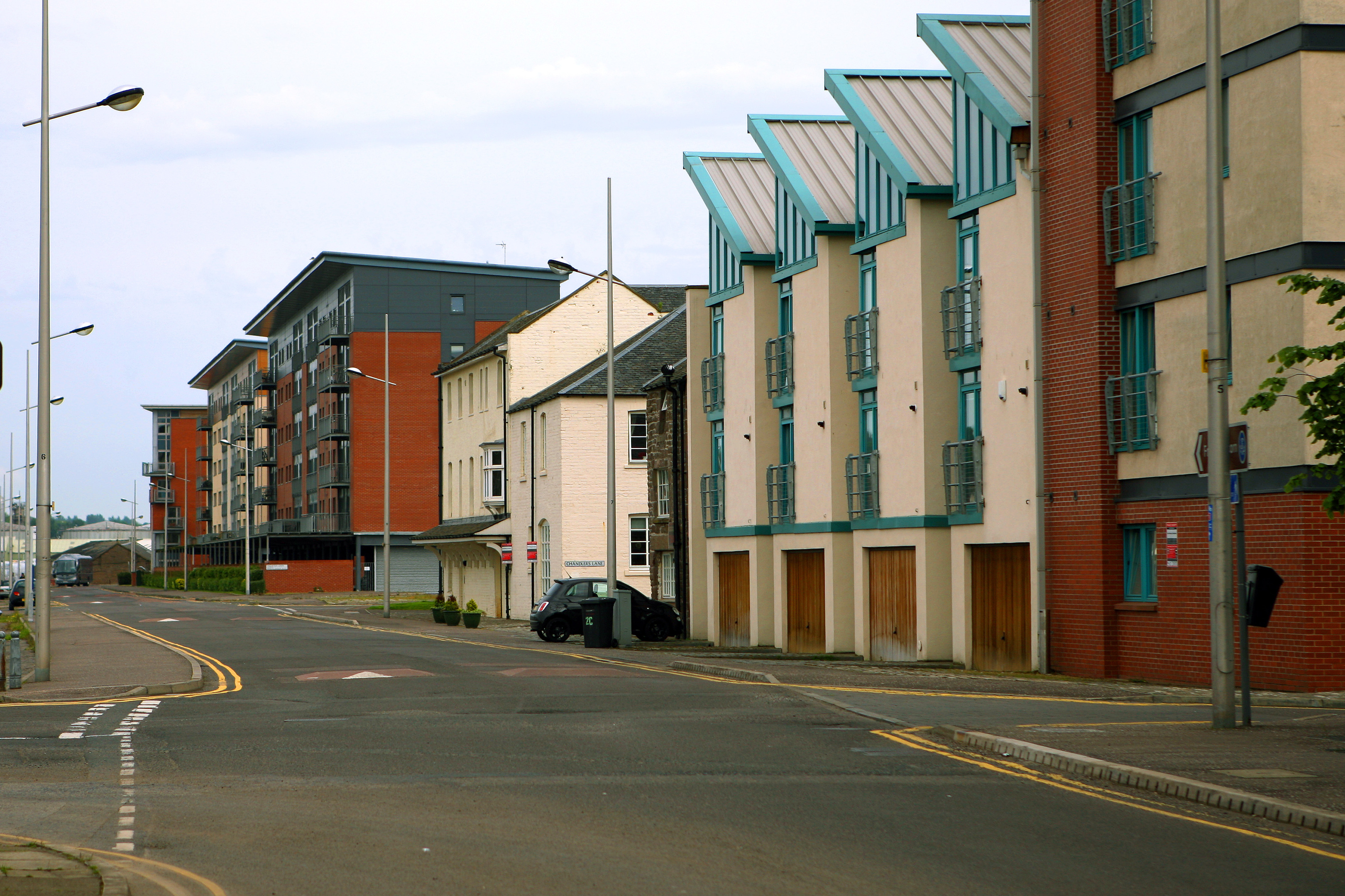 Lifts at Dundee flats out of action for months Evening Telegraph