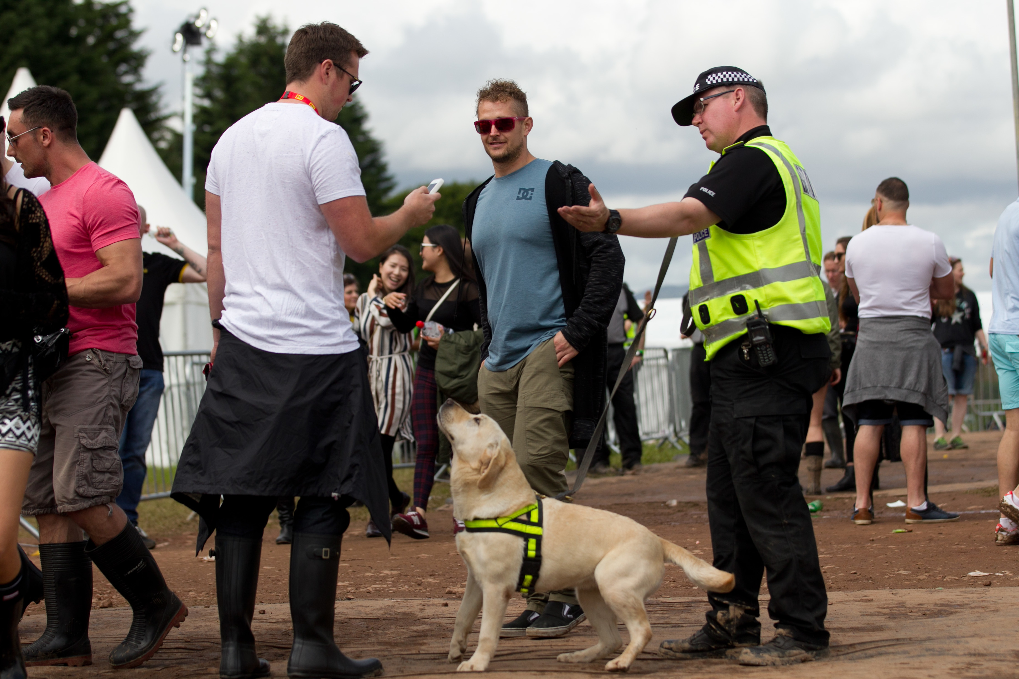 Dundee police officers told 'avoid arrests for minor crimes' over T in