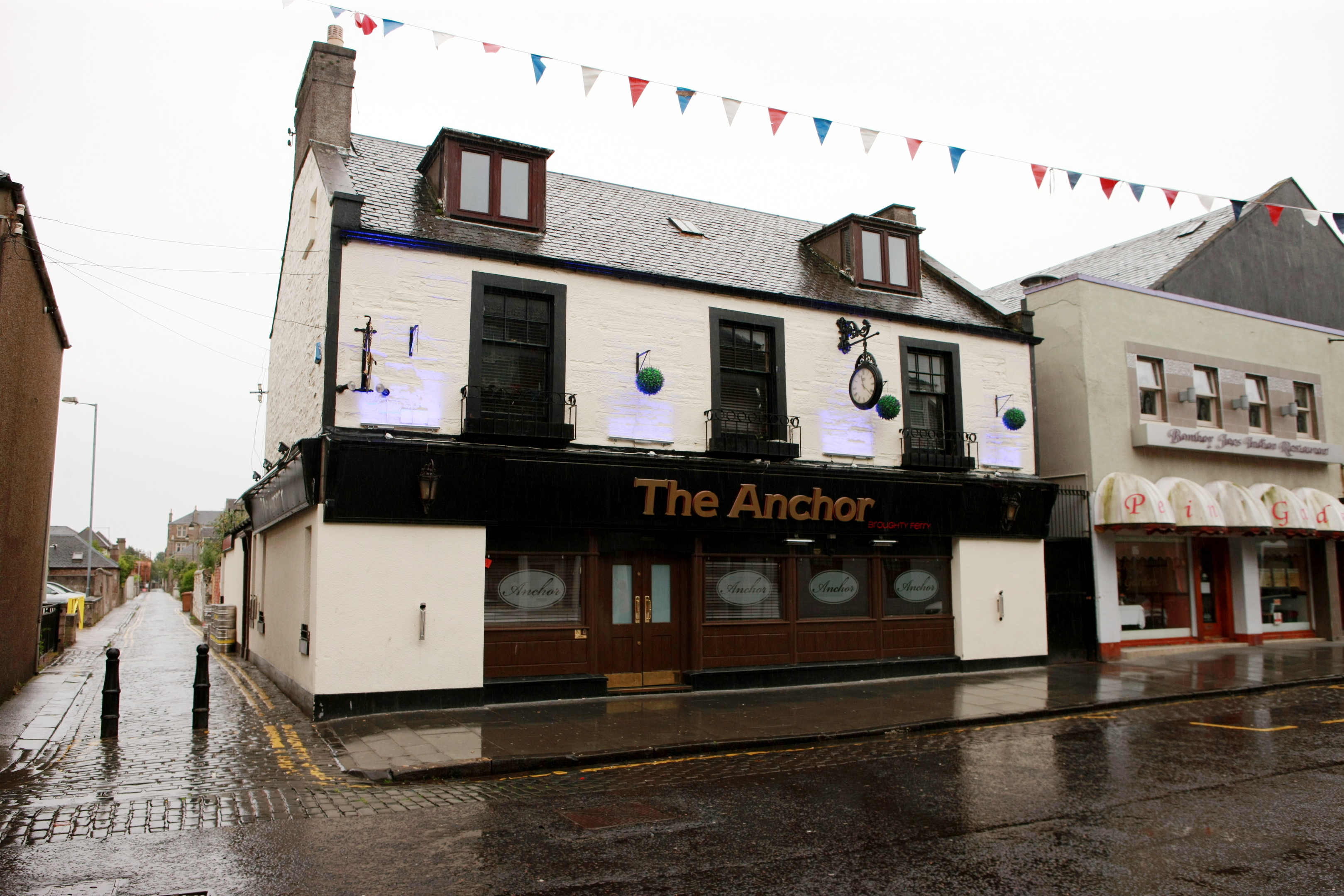 Man denies pushing and kicking another man in Dundee pub Evening