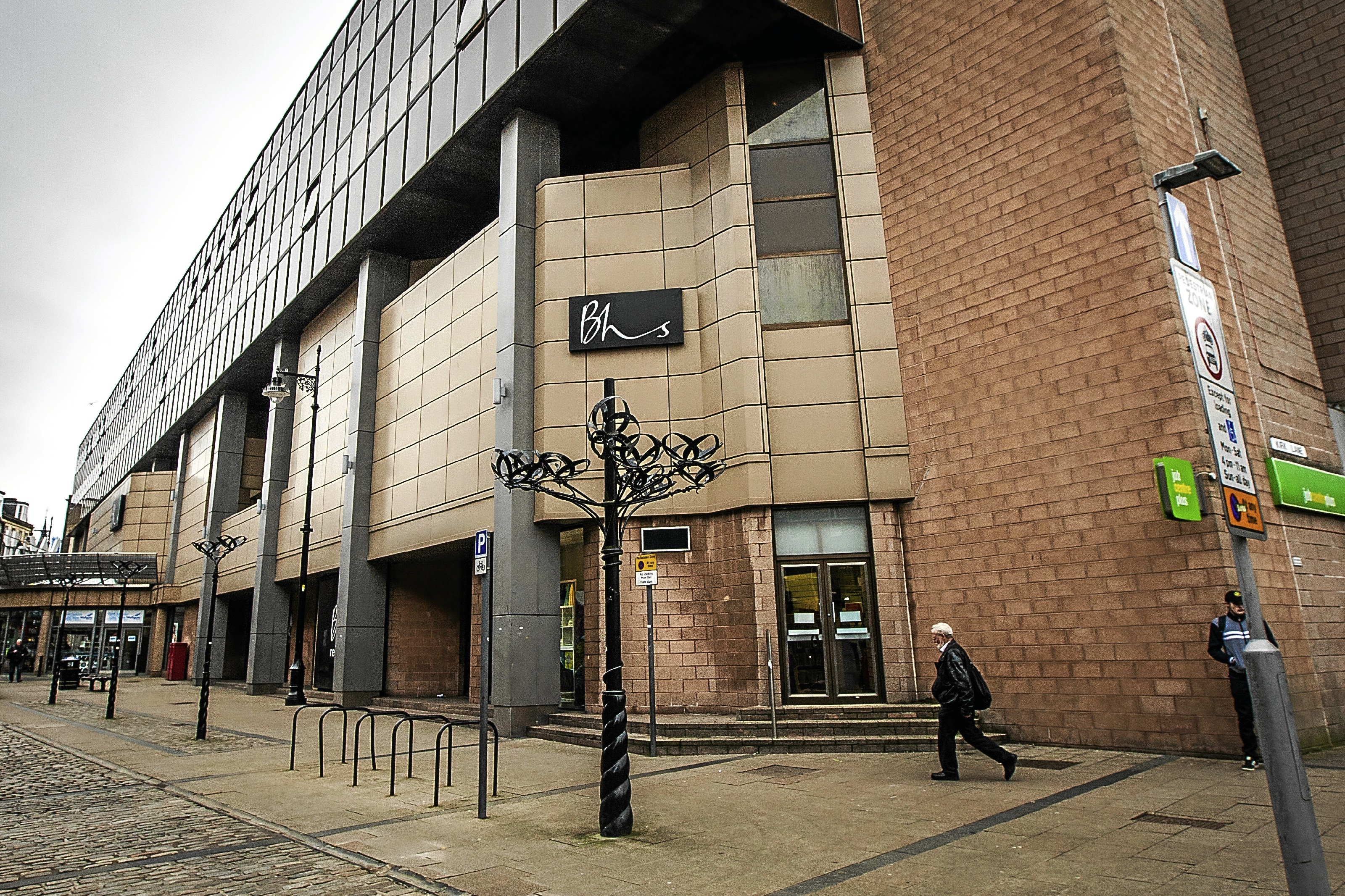 BHS in Dundee's Wellgate will close.