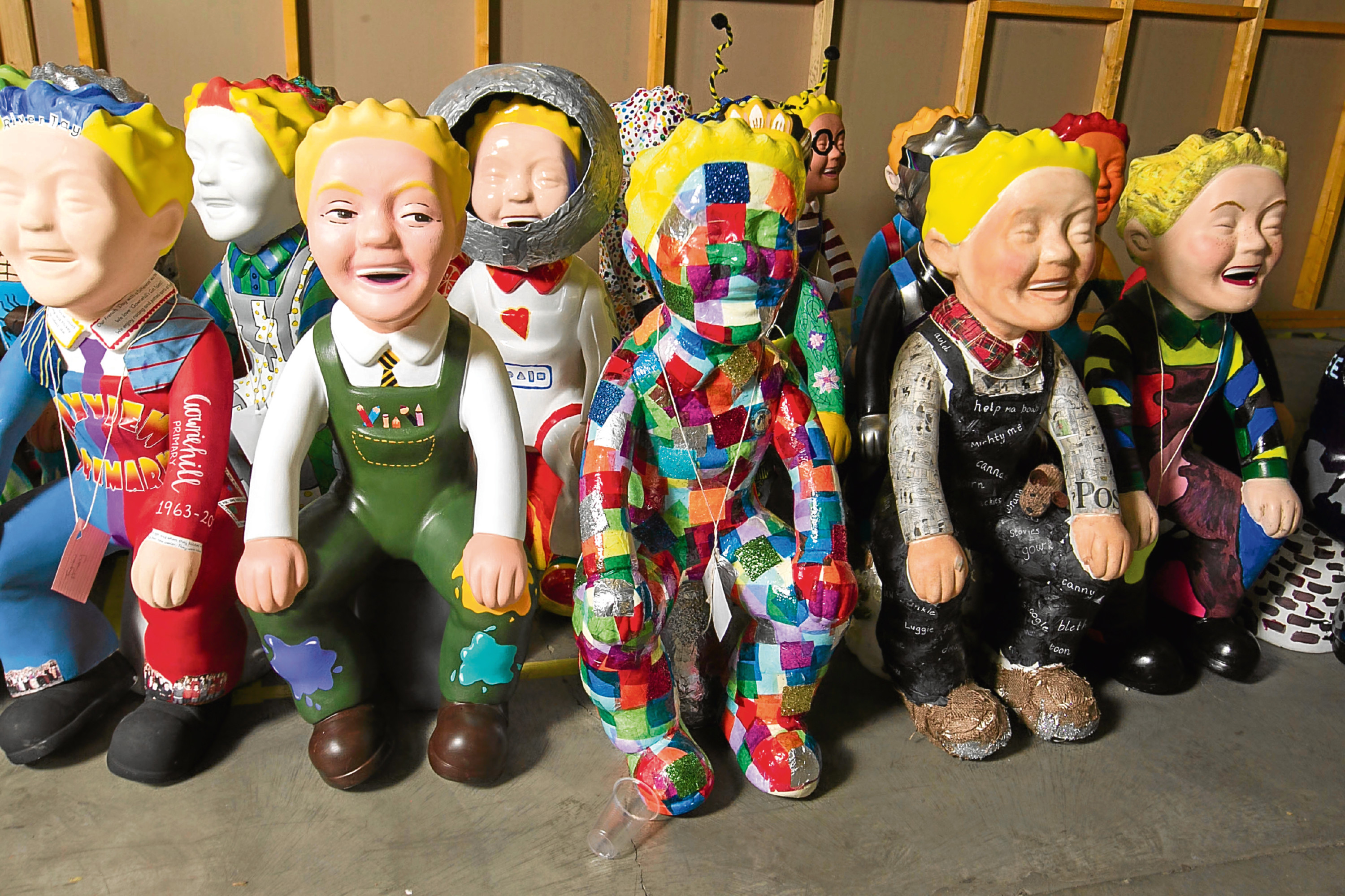 LIVE UPDATES Oor Wullie Bucket Trail auction Evening Telegraph