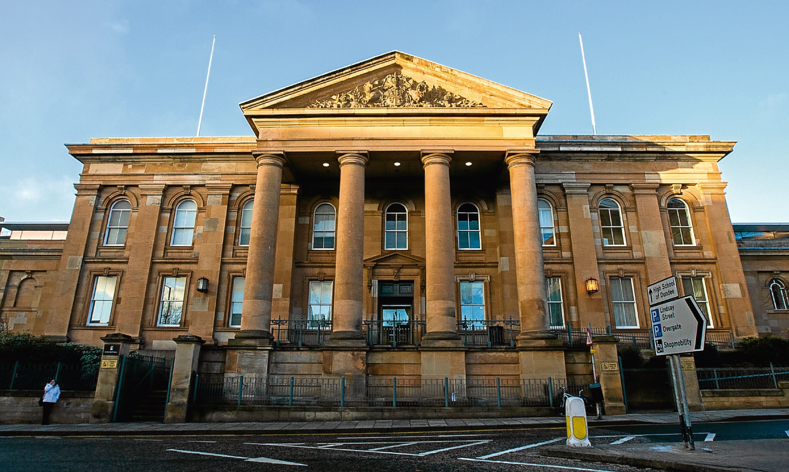Dundee Sheriff Court