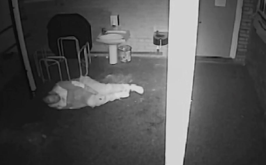 The thief appeared to hurt himself in the fall.